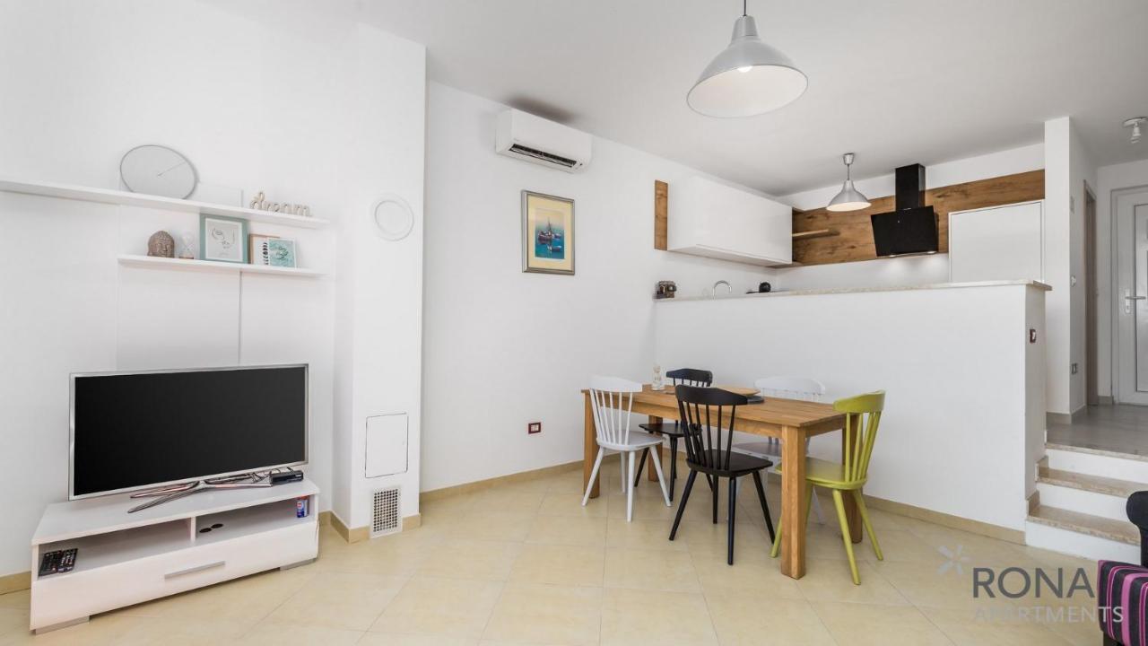 Rona Apartment Denis Umag Zewnętrze zdjęcie