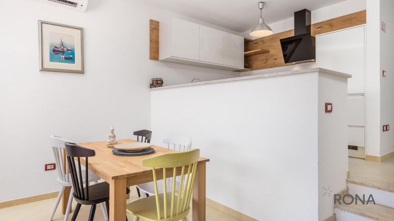 Rona Apartment Denis Umag Zewnętrze zdjęcie